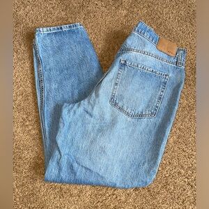 Women’s Aeropostale distressed mom jeans